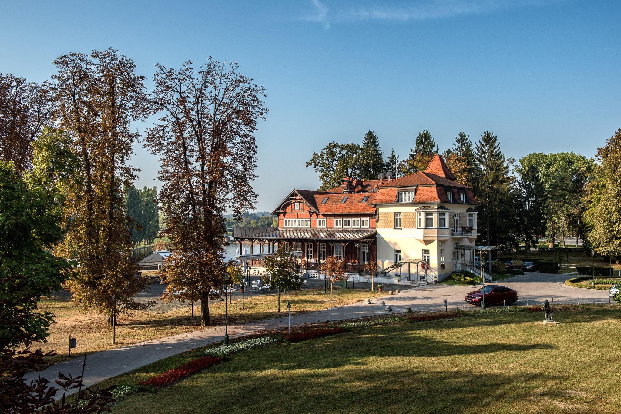 Boutique Hotel Korana Srakovcic Karlovac Bagian luar foto