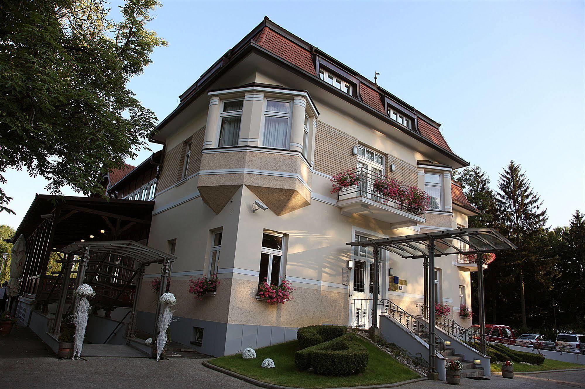 Boutique Hotel Korana Srakovcic Karlovac Bagian luar foto